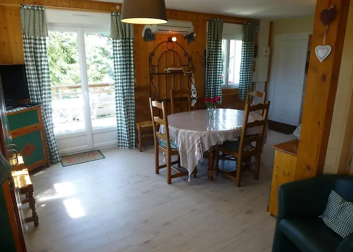 Ah Large 1 A 7 Pers 3 Stars Wifi * 르톨리