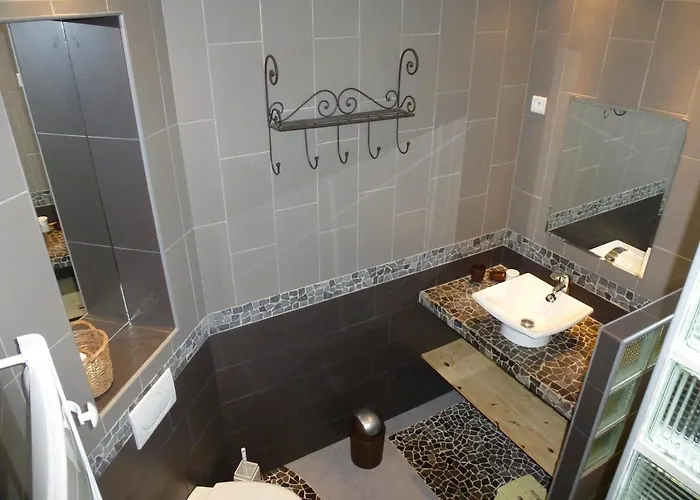 Ah Large 1 A 7 Pers 3 Stars Wifi 르톨리